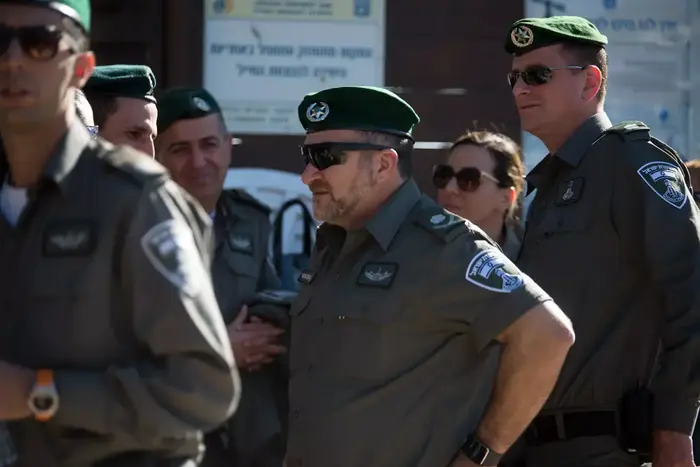 הלווית הדר כהן, בית העלמין הצבאי יהוד. 4 בפברואר 2016 (ניב אהרונסון) הלווית הדר כהן, בית העלמין הצבאי יהוד. 4 בפברואר 2016 (ניב אהרונסון)