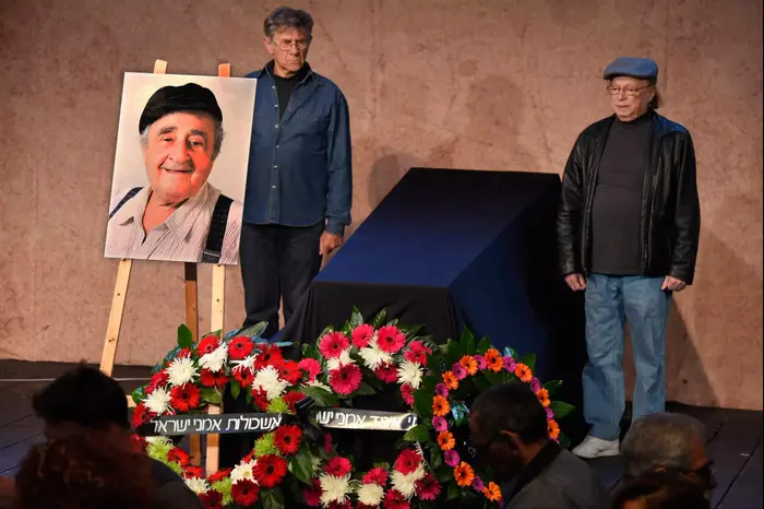 טקס ההלוויה של יעקב בן סירא (ראובן קסטרו) טקס ההלוויה של יעקב בן סירא (ראובן קסטרו)