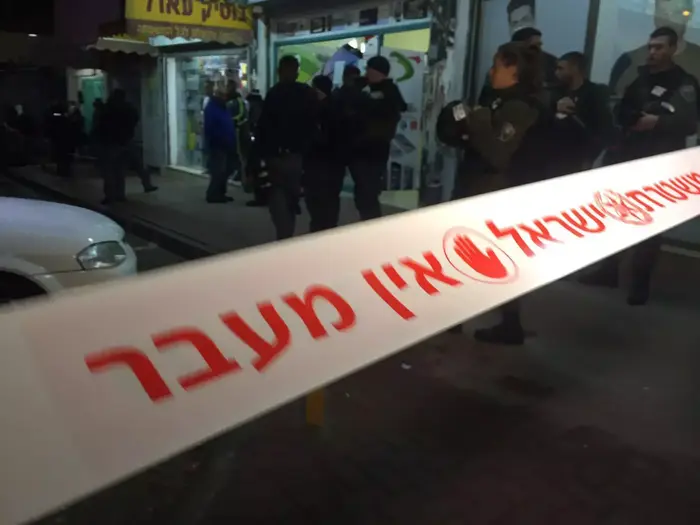 זירה - פיגוע ברהט (מערכת וואלה! NEWS , בני בן סימון) זירה - פיגוע ברהט (מערכת וואלה! NEWS , בני בן סימון)