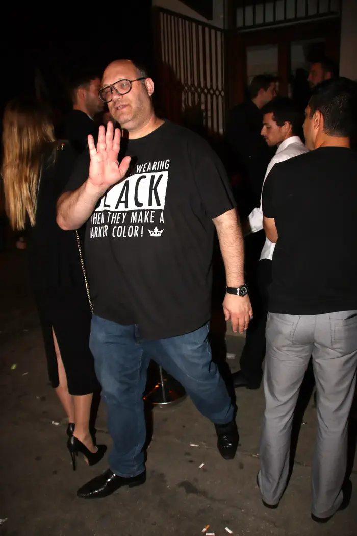 מושיק רוט (ניר פקין) מושיק רוט (ניר פקין)