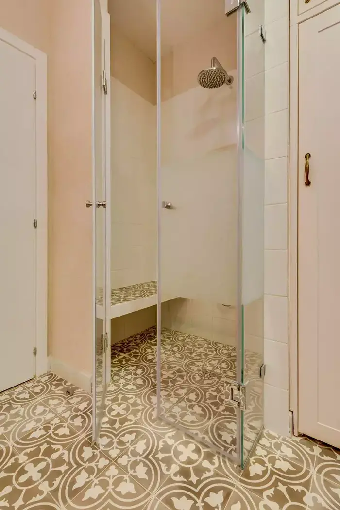 דירה משופצת בראשון צילון; תכנון ועיצוב פנים: יעל יגר (בנין ודיור , ליאור טייטלר) דירה משופצת בראשון צילון; תכנון ועיצוב פנים: יעל יגר (בנין ודיור , ליאור טייטלר)