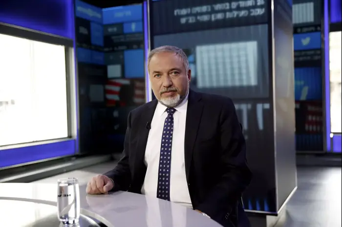 יו"ר מפלגת "ישראל ביתנו", ח"כ אביגדור ליברמן. מרץ 2016 (מגד גוזני) יו"ר מפלגת "ישראל ביתנו", ח"כ אביגדור ליברמן. מרץ 2016 (מגד גוזני)