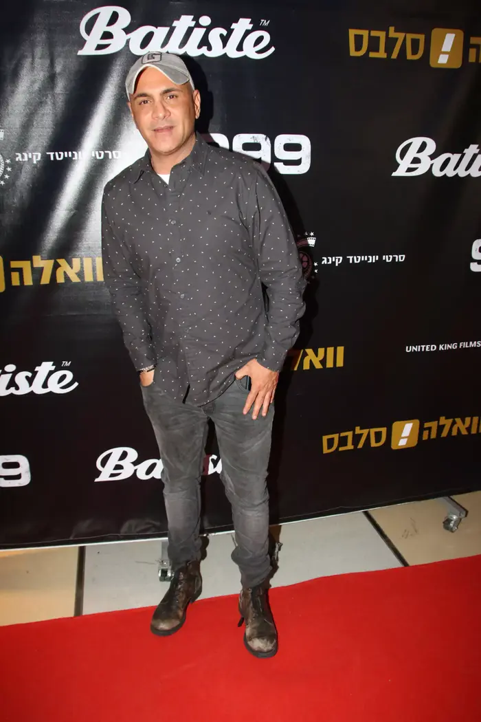 שירזי (מערכת וואלה! NEWS , אביב חופי, ניר פקין, רפי דלויה) שירזי (מערכת וואלה! NEWS , אביב חופי, ניר פקין, רפי דלויה)