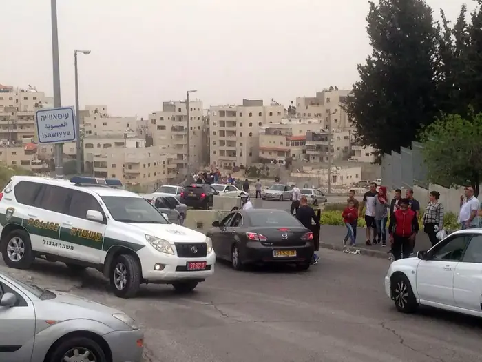 ניסיון פיגוע דקירה בכניסה לשכונת עיסאוויה שבמזרח ירושלים, 25 במרץ 2016 (מערכת וואלה! NEWS) ניסיון פיגוע דקירה בכניסה לשכונת עיסאוויה שבמזרח ירושלים, 25 במרץ 2016 (מערכת וואלה! NEWS)