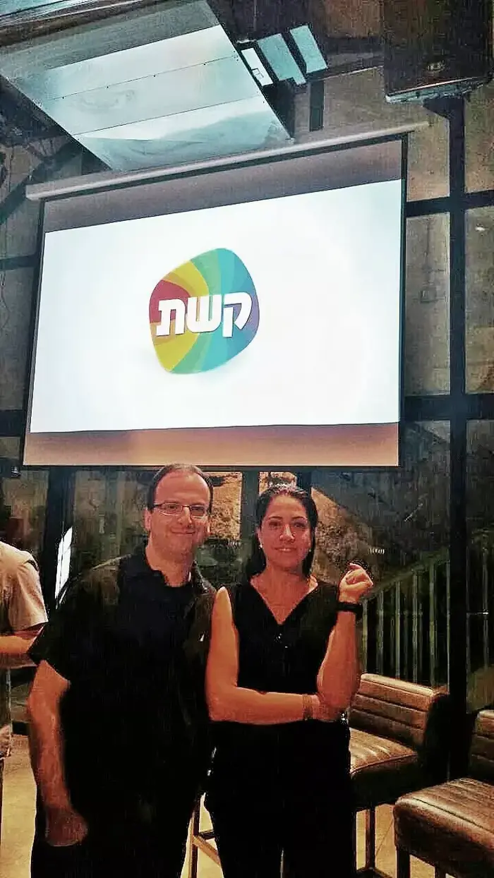 טלי וגורן חיליק שריר (יח"צ , רונית מטיאס) טלי וגורן חיליק שריר (יח"צ , רונית מטיאס)
