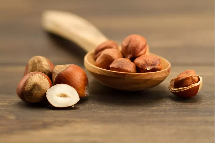 אגוזי לוז (ShutterStock)