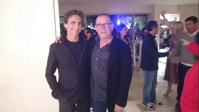 אביב גלעדי (יח"צ , רונית מטיאס) אביב גלעדי (יח"צ , רונית מטיאס)