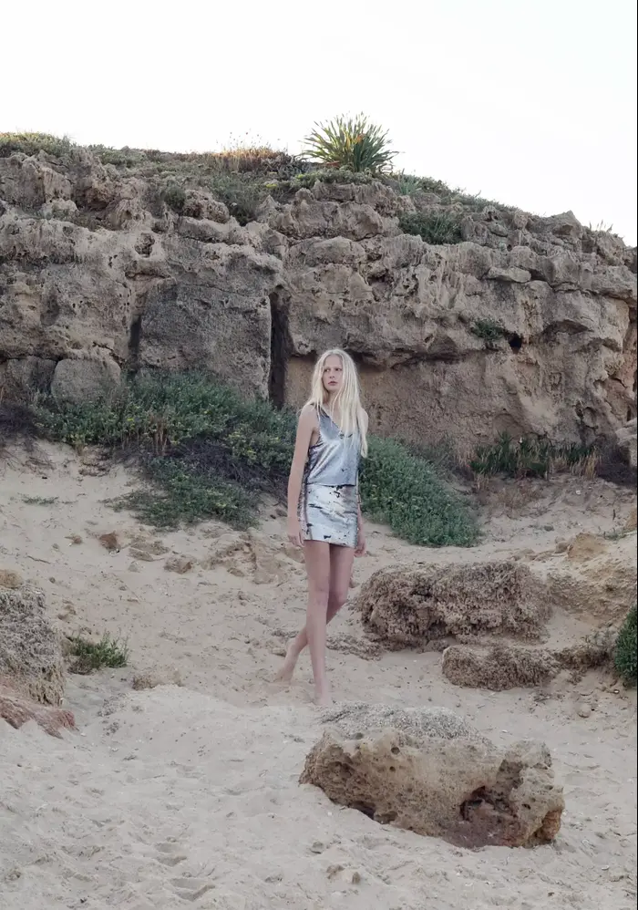 הפקת אופנה אביבית בצבעים טבעיים (יח"צ , צילום: דנה וקסלר) הפקת אופנה אביבית בצבעים טבעיים (יח"צ , צילום: דנה וקסלר)