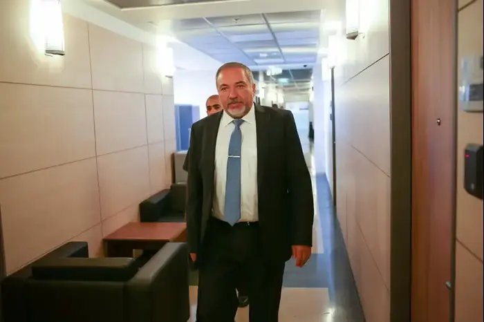 אביגדור ליברמן במשכן הכנסת (נועם מושקוביץ) אביגדור ליברמן במשכן הכנסת (נועם מושקוביץ)