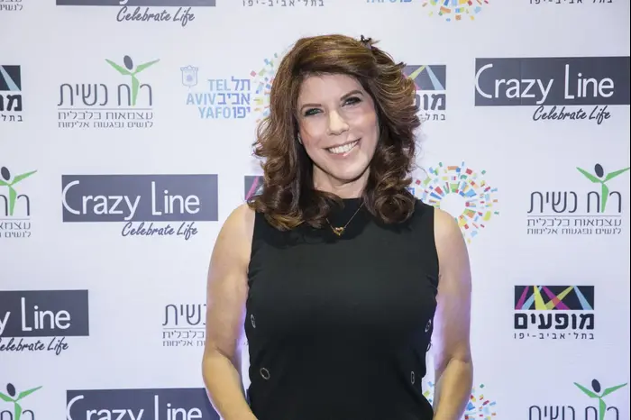גודי ניר מוזס (יח"צ , לם וליץ סטודיו) גודי ניר מוזס (יח"צ , לם וליץ סטודיו)