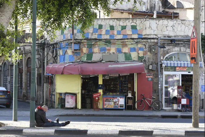 שדרות ירושלים ביפו (ראובן קסטרו)