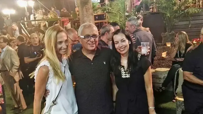 מירי טוכמאייר, צבי ימיני וועינת לסר (יח"צ , רונית מטיאס) מירי טוכמאייר, צבי ימיני וועינת לסר (יח"צ , רונית מטיאס)