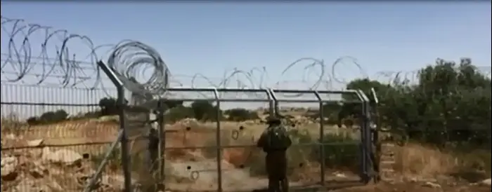 אזור הפיגוע בקריית ארבע שבו נרצחה למוות הלל אריאל, יוני 2016 (ניב אהרונסון) אזור הפיגוע בקריית ארבע שבו נרצחה למוות הלל אריאל, יוני 2016 (ניב אהרונסון)
