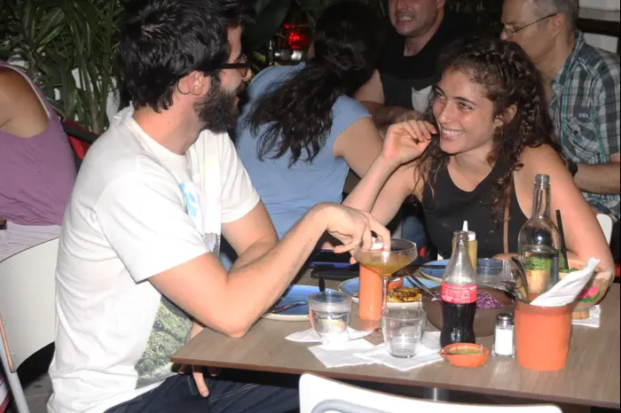 רוני דלומי + אלון וייסמן (ניר בן טובים) רוני דלומי + אלון וייסמן (ניר בן טובים)