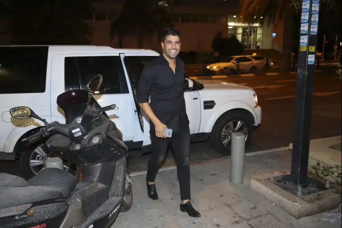 מיטקיטשן (אלירן אביטל) מיטקיטשן (אלירן אביטל)