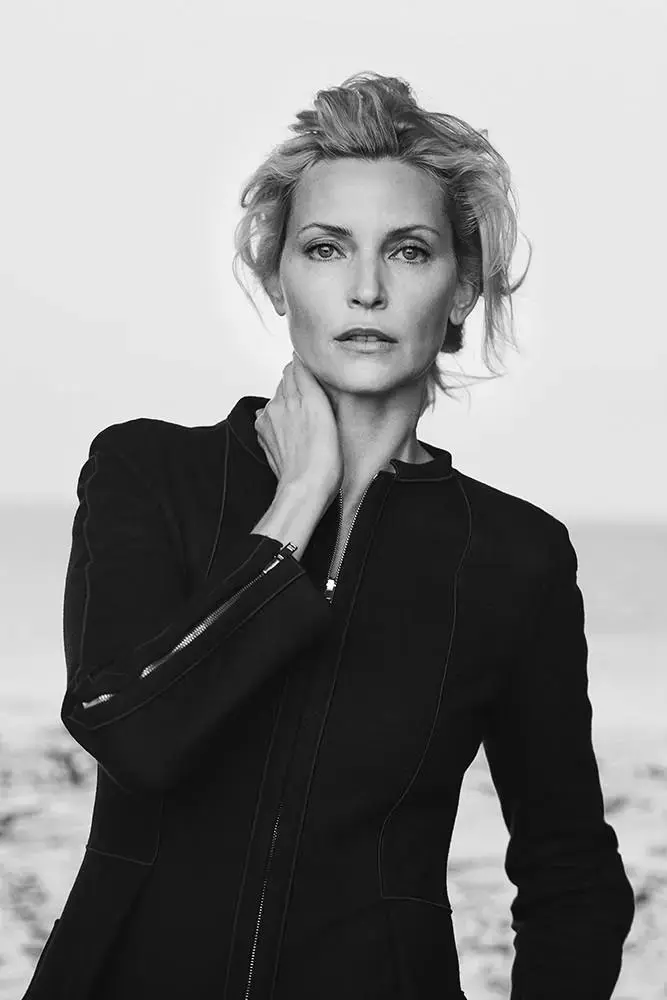 נדיה אורמן בקמפיין ארמני, קיץ 16 (ספק 500 , PETER LINDBERGH) נדיה אורמן בקמפיין ארמני, קיץ 16 (ספק 500 , PETER LINDBERGH)