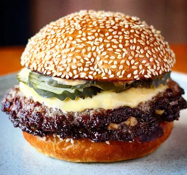 המבורגר ניו יורק Salvation Burger (אתר רשמי , Salvation Burger)