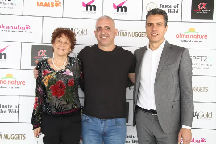 פבריציו ספנה, יורם ארז, ונירה ברגמן (יח"צ , אסף לב)