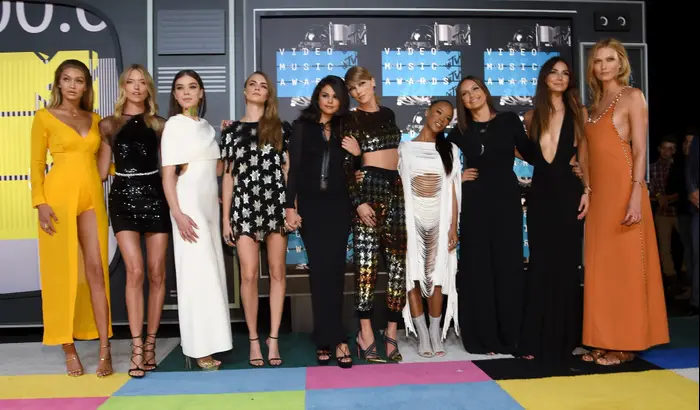 טיילור סוויפט, סלינה גומז (GettyImages) טיילור סוויפט, סלינה גומז (GettyImages)
