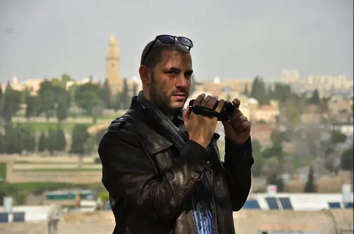 יאיר אגמון (מערכת וואלה! NEWS , רעיה שוסטר) יאיר אגמון (מערכת וואלה! NEWS , רעיה שוסטר)