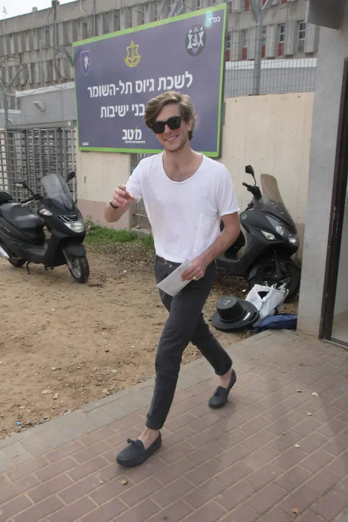 גפן ברקאי (ניר פקין) גפן ברקאי (ניר פקין)
