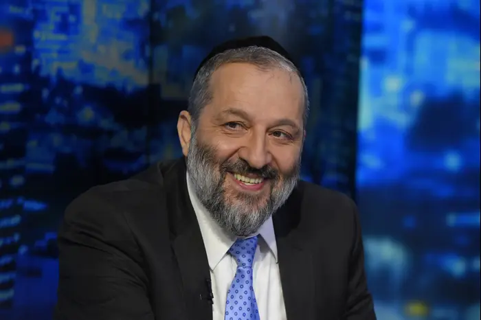 אריה דרעי ויעקב אילון בתוכנית וואלה! TALK (ראובן קסטרו) אריה דרעי ויעקב אילון בתוכנית וואלה! TALK (ראובן קסטרו)