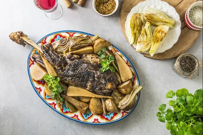 כתף טלה (אפיק גבאי , יח"צ, תנובה) כתף טלה (אפיק גבאי , יח"צ, תנובה)