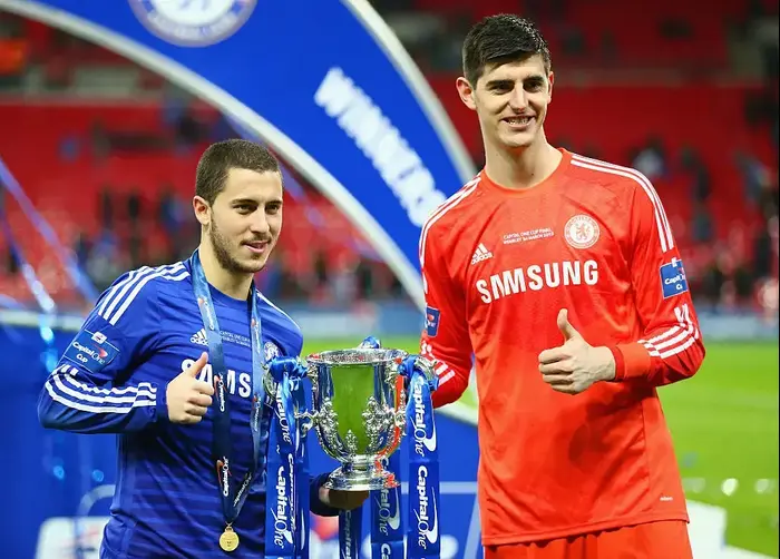 שחקני צ'לסי אדן הזאר, טיבו קורטואה (GettyImages) שחקני צ'לסי אדן הזאר, טיבו קורטואה (GettyImages)