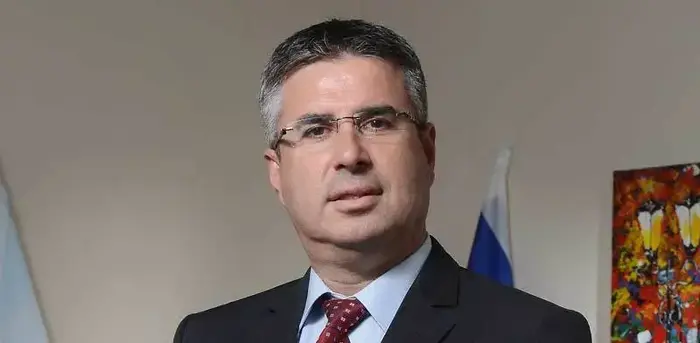 עו"ד רו"ח משה אשר (גלובס , צילום: איל יצהר)