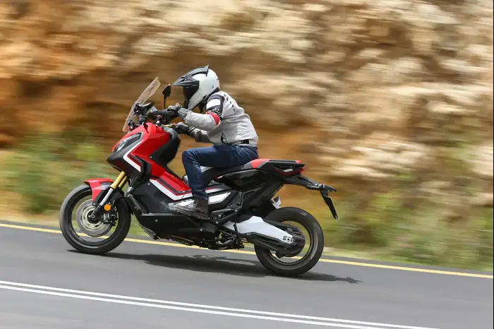 תחילת שיווק הונדה X-ADV בישראל (ניר בן טובים , תומר פדר) תחילת שיווק הונדה X-ADV בישראל (ניר בן טובים , תומר פדר)