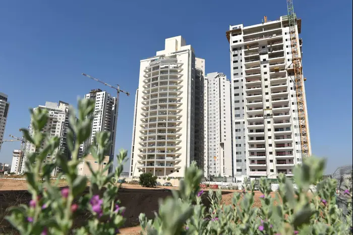 נוה גן פתח תקווה 21 במאי 2017 (ראובן קסטרו) נוה גן פתח תקווה 21 במאי 2017 (ראובן קסטרו)