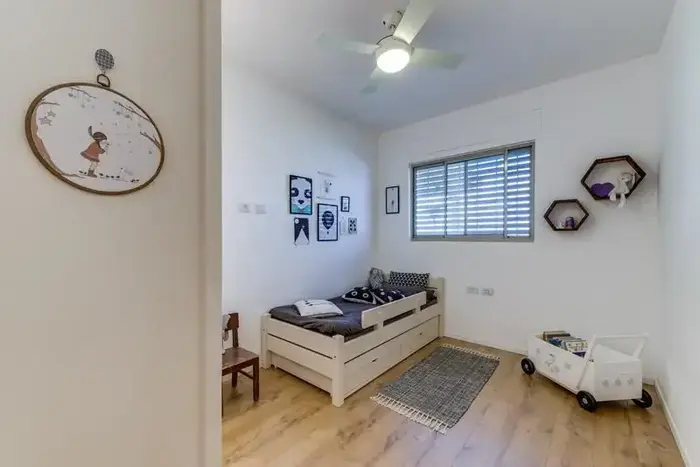 יחידות דיור במושב במרכז הארץ (בנין ודיור , ליאור טייטלר) יחידות דיור במושב במרכז הארץ (בנין ודיור , ליאור טייטלר)