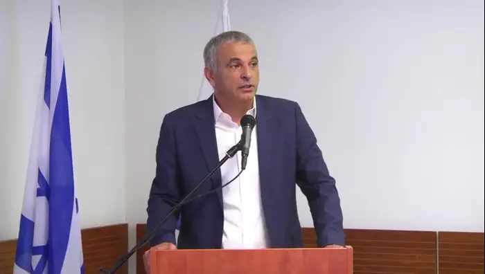 מסע"ת של שר האוצר משה כחלון הקרייה, תל אביב 14 ביוני 2017 (אבי כהן) מסע"ת של שר האוצר משה כחלון הקרייה, תל אביב 14 ביוני 2017 (אבי כהן)