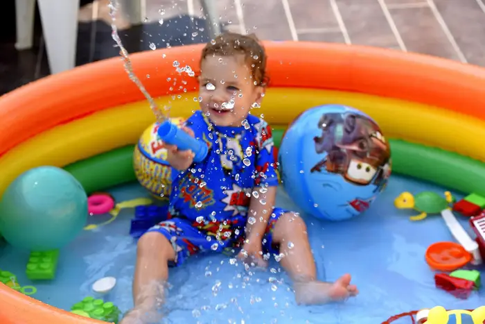 קיץ בראשון לציון, 1 ביולי 2017 (ראובן קסטרו) קיץ בראשון לציון, 1 ביולי 2017 (ראובן קסטרו)