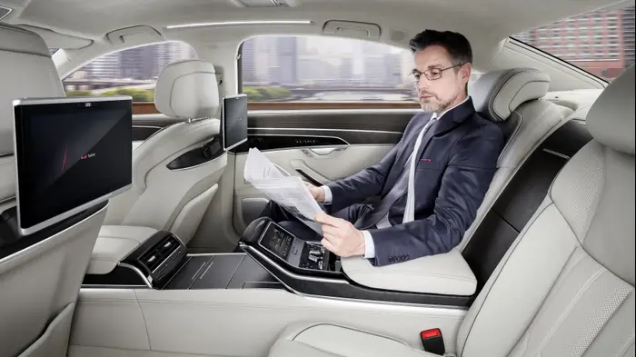 אודי A8 (אתר יצרן , יצרן, Audi) אודי A8 (אתר יצרן , יצרן, Audi)