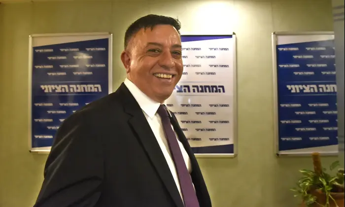 אבי גבאי באירוע חילופי יו"ר במפלגת העבודה 12 ביולי 2017 (מערכת וואלה! NEWS , ראובן קסטרו)