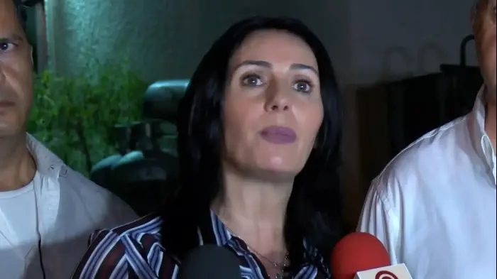 מירי רגב בחלמיש (יותם רונן) מירי רגב בחלמיש (יותם רונן)