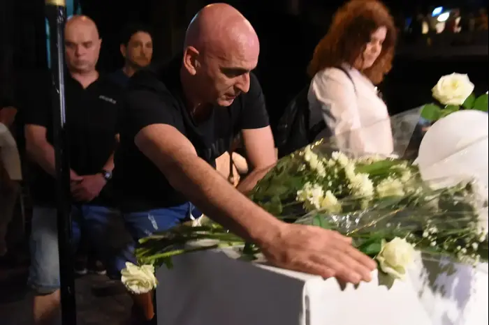 יובל המבולבל (ניר פקין , ראובן קסטרו) יובל המבולבל (ניר פקין , ראובן קסטרו)