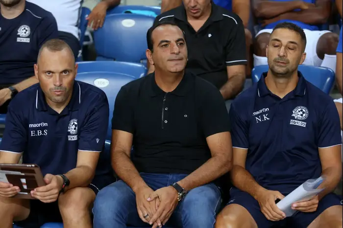 מאמן מכבי פתח תקוה קובי רפואה (קובי אליהו) מאמן מכבי פתח תקוה קובי רפואה (קובי אליהו)