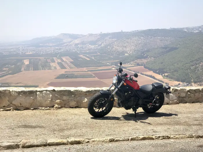 הונדה REBEL 500 - מבחן דרכים (ניר בן טובים , קינן כהן) הונדה REBEL 500 - מבחן דרכים (ניר בן טובים , קינן כהן)