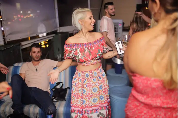 חן חלפון (מערכת וואלה! NEWS)