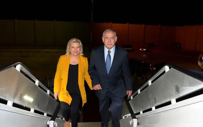 ראש הממשלה בנימין נתניהו ורעייתו שרה ממריאים לאמריקה הלטינית - 10 בספטמבר 2017 (מערכת וואלה! NEWS , לע"מ)