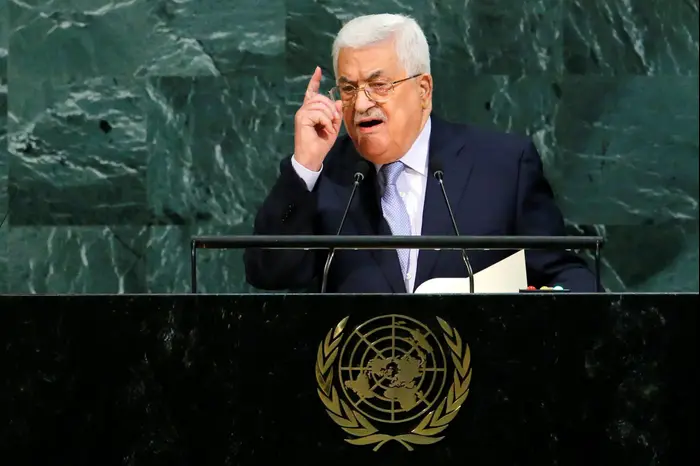 יו"ר הרשות הפלסטינית אבו מאזן נואם בעצרת הכללית של האו"ם, ספטמבר 2017 (רויטרס) יו"ר הרשות הפלסטינית אבו מאזן נואם בעצרת הכללית של האו"ם, ספטמבר 2017 (רויטרס)