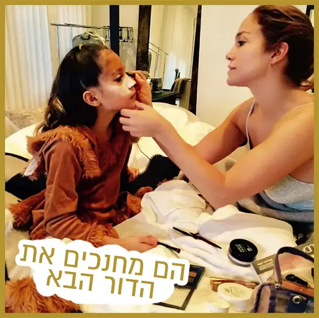 רק נראה נוצץ 4/11/17 (צילום מסך , אינסטגרם) רק נראה נוצץ 4/11/17 (צילום מסך , אינסטגרם)