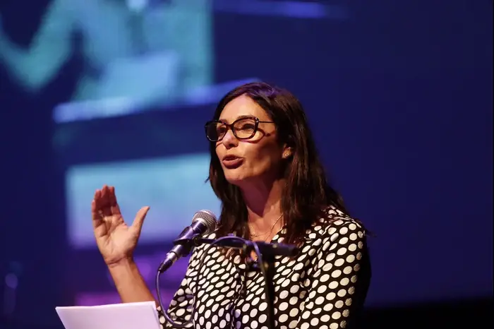 טקס פרסי אמ"י מירי רגב עודד קוטלר (מגד גוזני) טקס פרסי אמ"י מירי רגב עודד קוטלר (מגד גוזני)