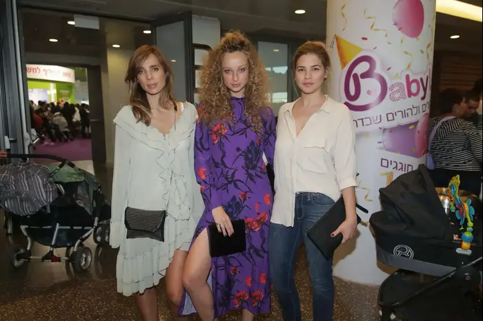 שיר מורנו, יוליה פלוטקין (יח"צ , שוקה כהן) שיר מורנו, יוליה פלוטקין (יח"צ , שוקה כהן)