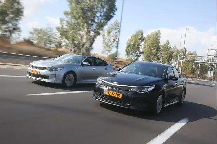 קיה אופטימה היברידית במבחן דרכים (רונן טופלברג) קיה אופטימה היברידית במבחן דרכים (רונן טופלברג)