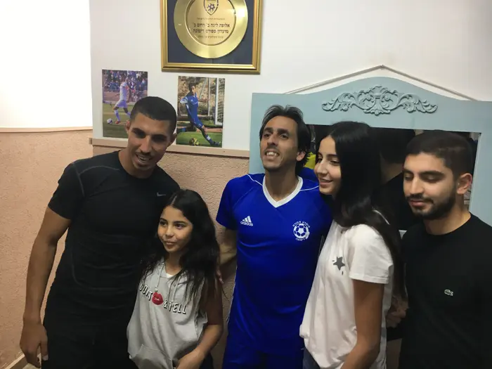 יוסי בניון, דימונה (בני בן סימון ) יוסי בניון, דימונה (בני בן סימון )