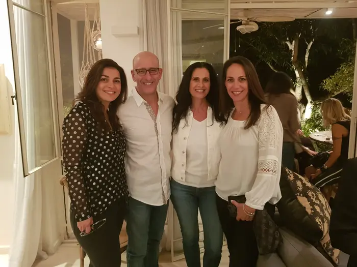 קארן גילרמן, אילנית באומן, תמיר גילת, חדחוה קורמיק (יח"צ , רונית מטיאס)