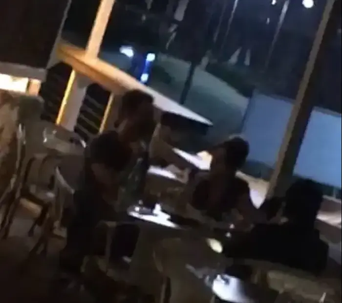 כריס מרטין, דקוטה ג'ונסון (תמונות גולשים) כריס מרטין, דקוטה ג'ונסון (תמונות גולשים)